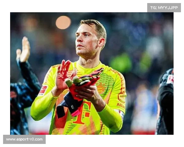 诺伊尔伤愈复出参与合练，拜仁迎回全员健康阵容