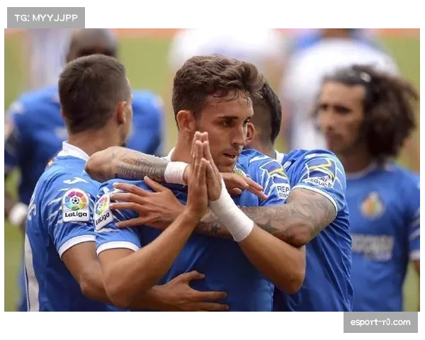 深度报道：西甲中游球队的生存之道——转会市场策略剖析